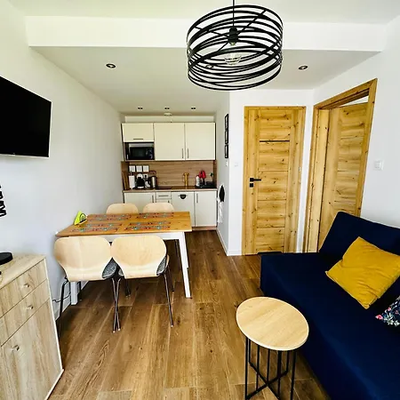Apartament Nina - Debina アパート